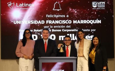 UFM hace historia en la bolsa, toque de campana y emisión de bonos